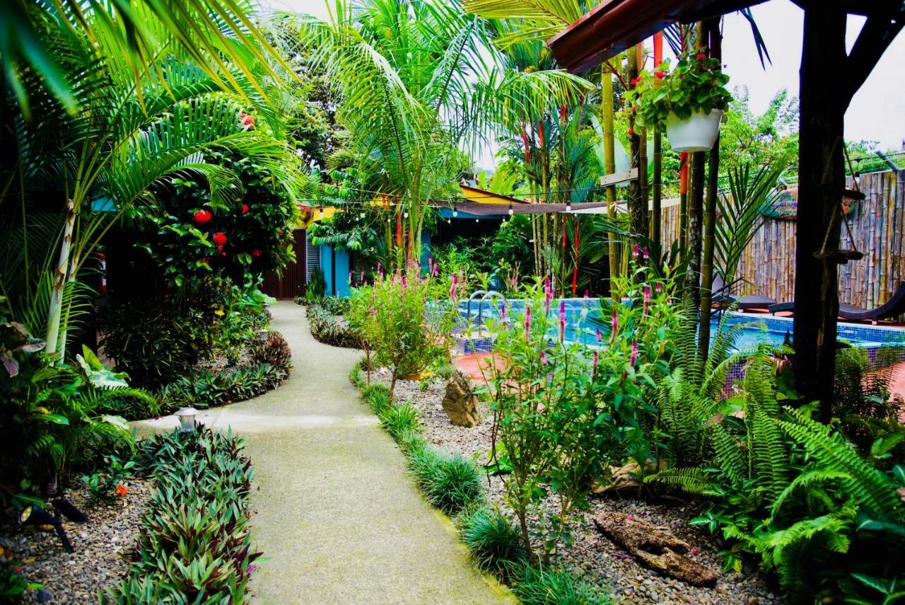 Cabinas D'Val Uvita Bagian luar foto
